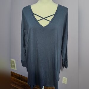 Boutique Plus 3x Blue v-neck tee with crossing design at neck and 3/4 sleeves